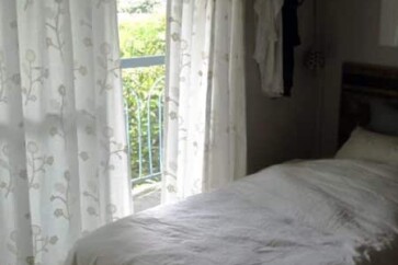 LL5012 linen:100% 刺繍部分:レーヨン 巾:137cm