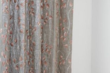 LL5033 linen:100% 刺繍部分:レーヨン 巾:137cm