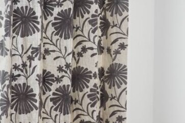 LL5043 linen:100% 刺繍部分:レーヨン 巾:137cm