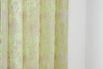 LL5048 linen:100% 刺繍部分:レーヨン 巾:137cm